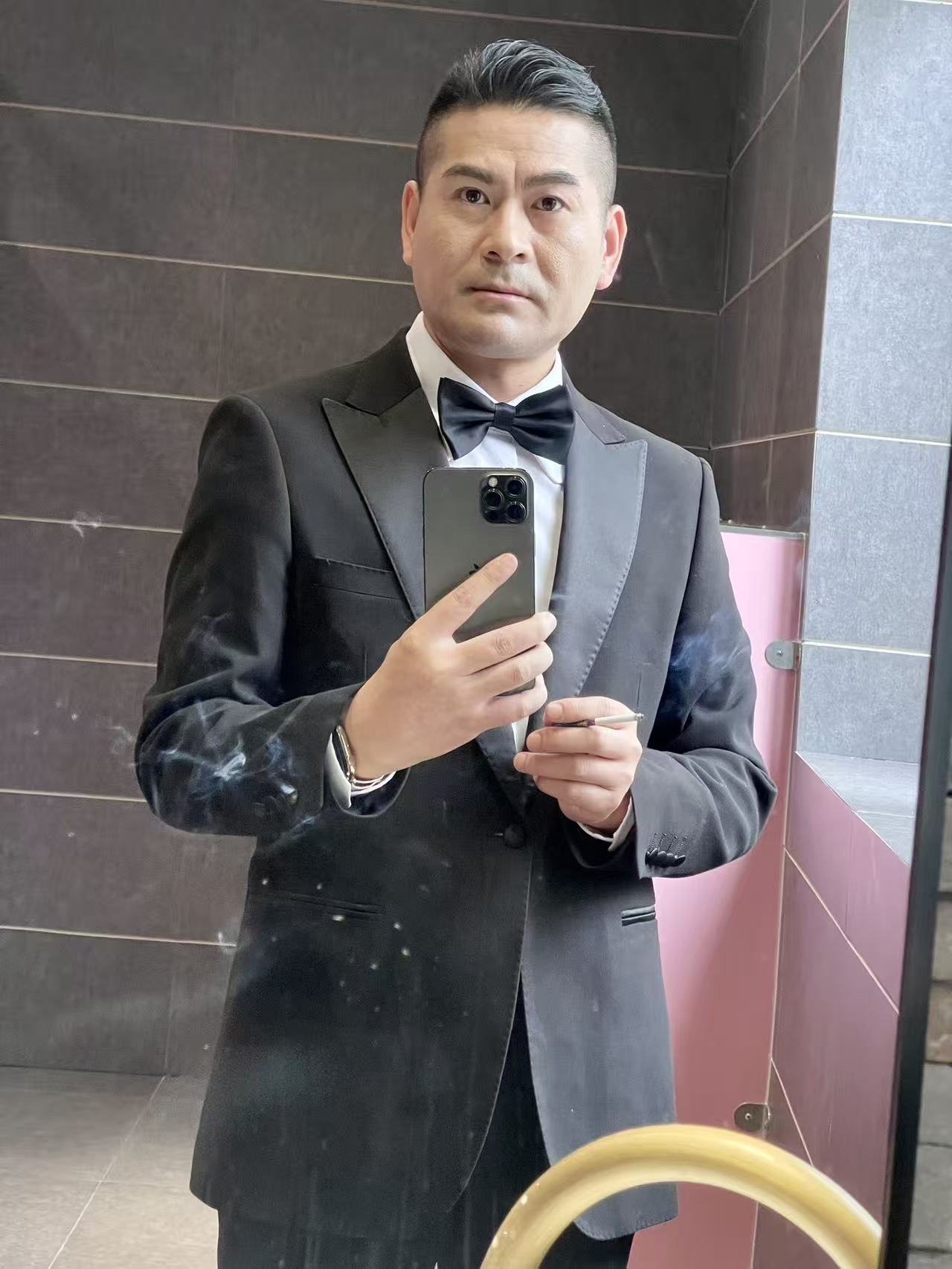 陈孝三的个人照片